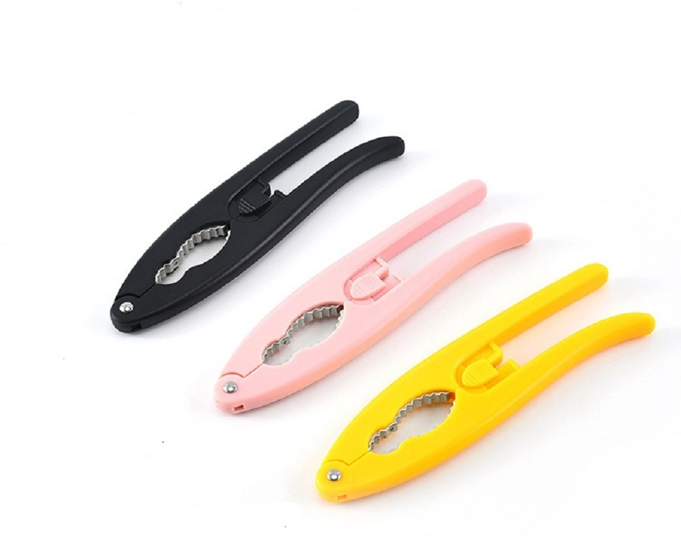 Heavy Duty Non-Slip Handle Portable Crackers for Walnut Hazelnut Chestnut Pecan Crab Lobster Pliers Opener Tool Bl16427